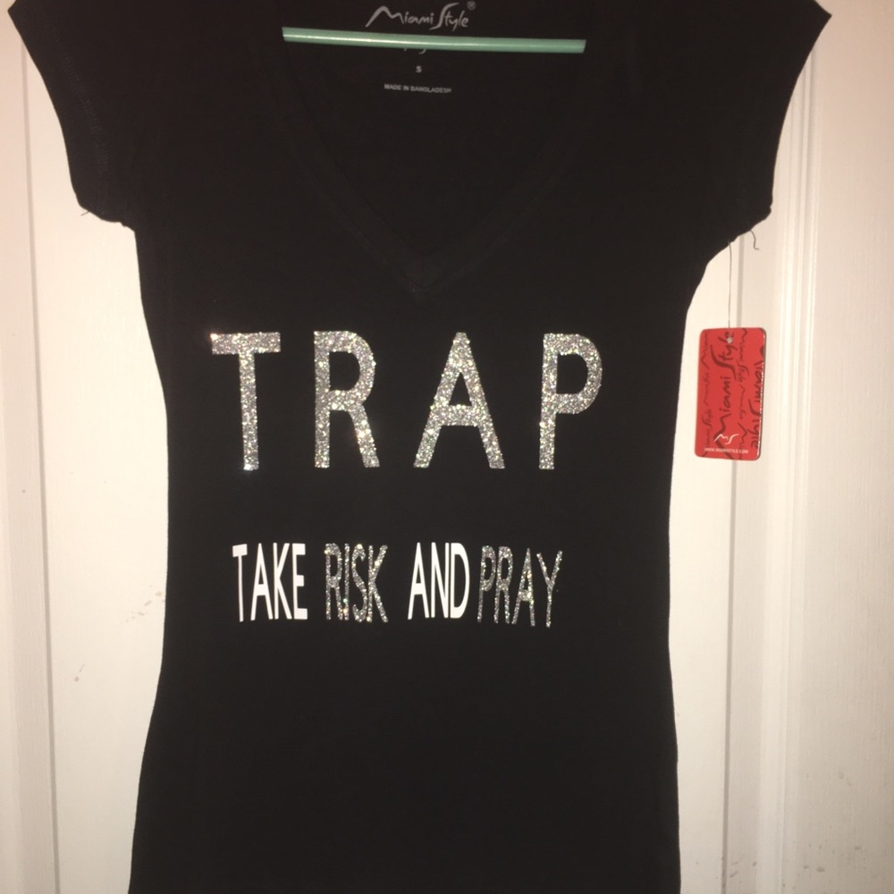 Women’s custom t shirt